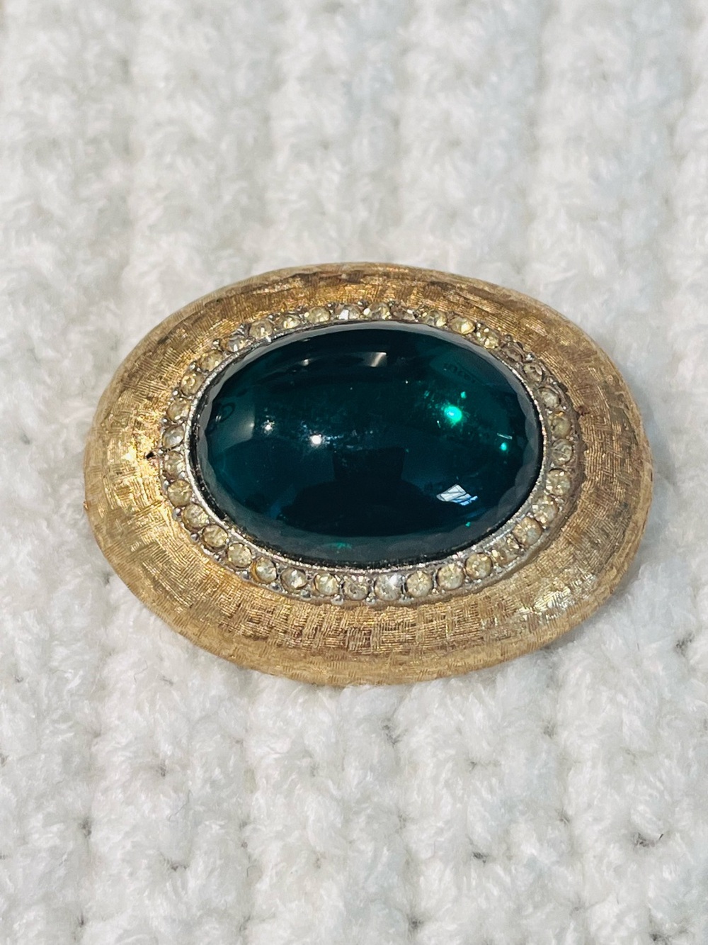 Vintage Green Glass Brooch